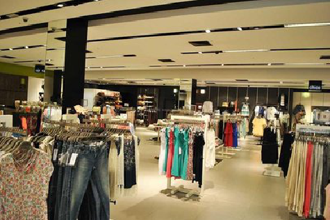 咸阳商场里的店面怎么装修？